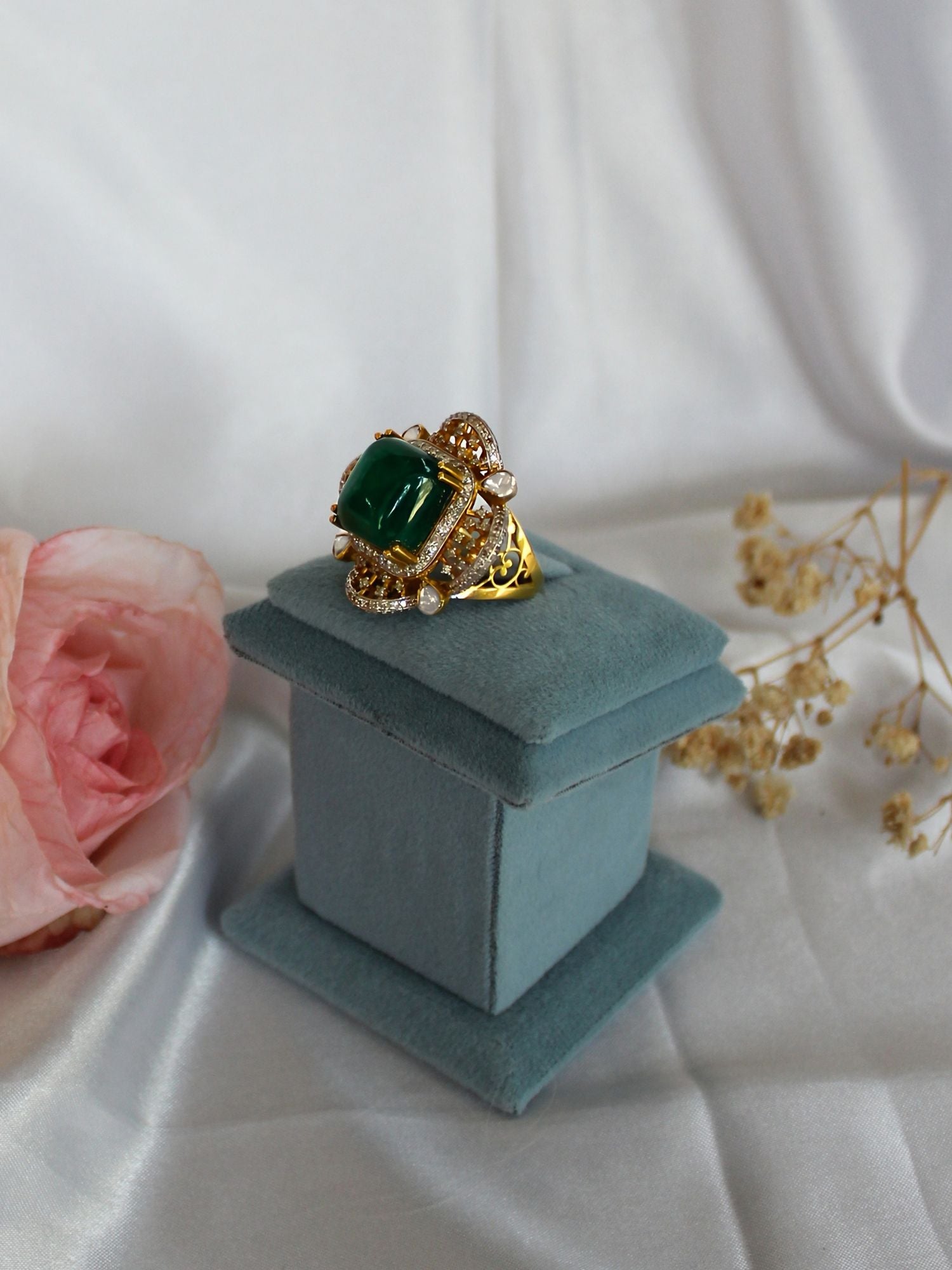 Verdelume Emerald Ring