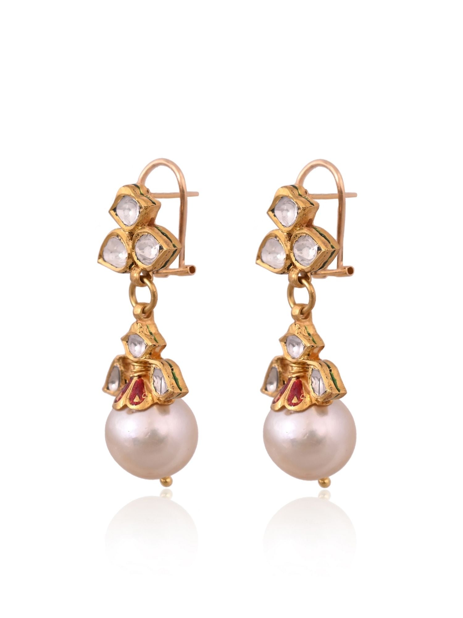 The Evenfall Pearl Necklace Set