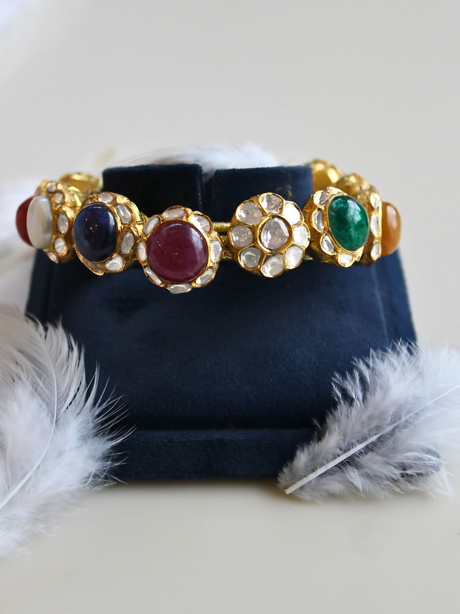 The Radiant Loop Polki Bangle