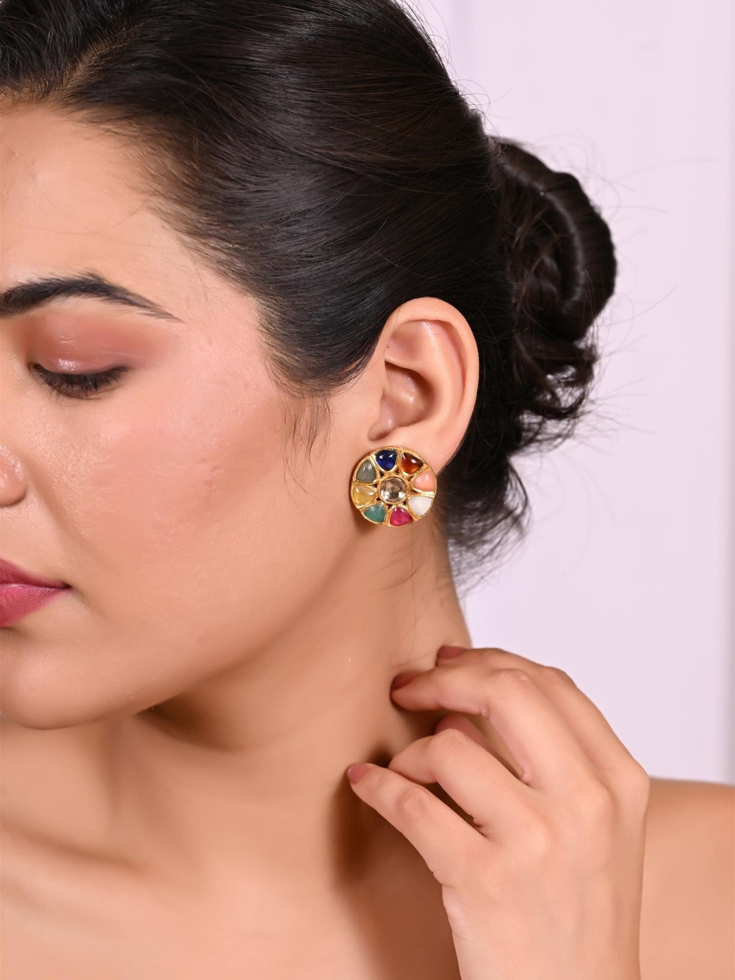 Ninefold Halo Studs