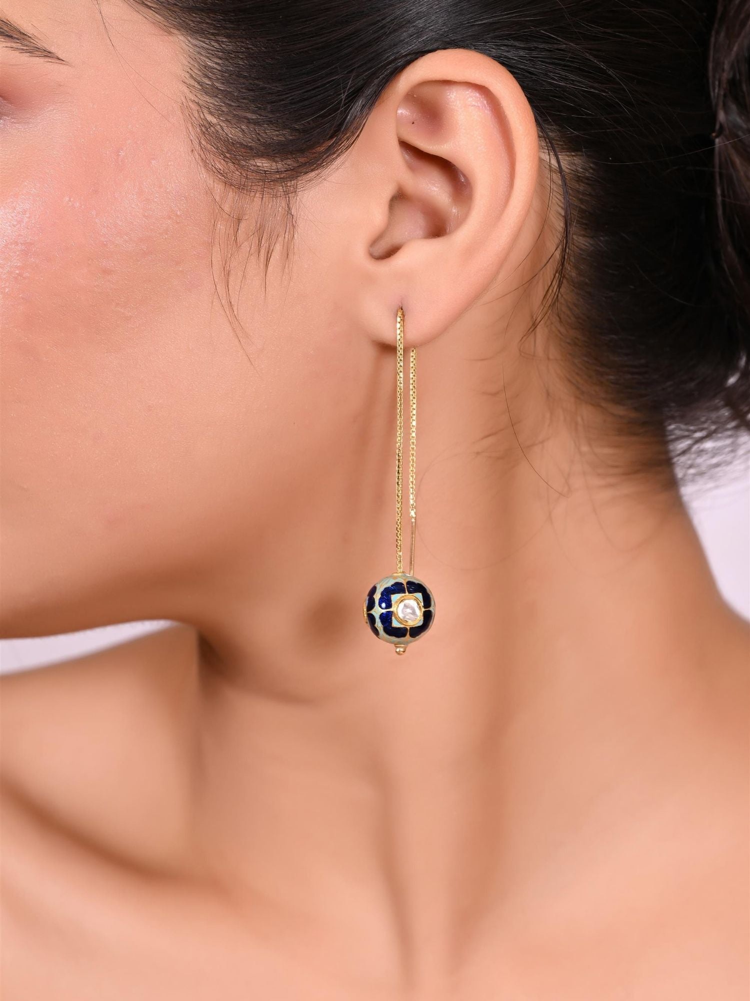 The Halo String Earrings