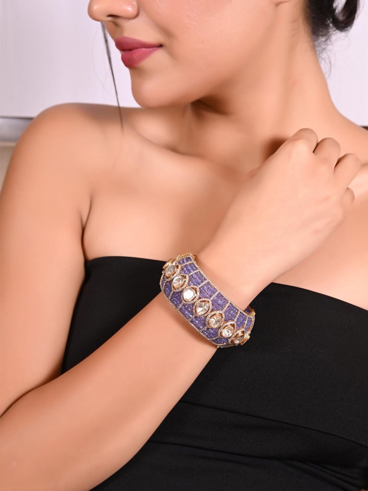 Regalia in Tanzanite Bangle