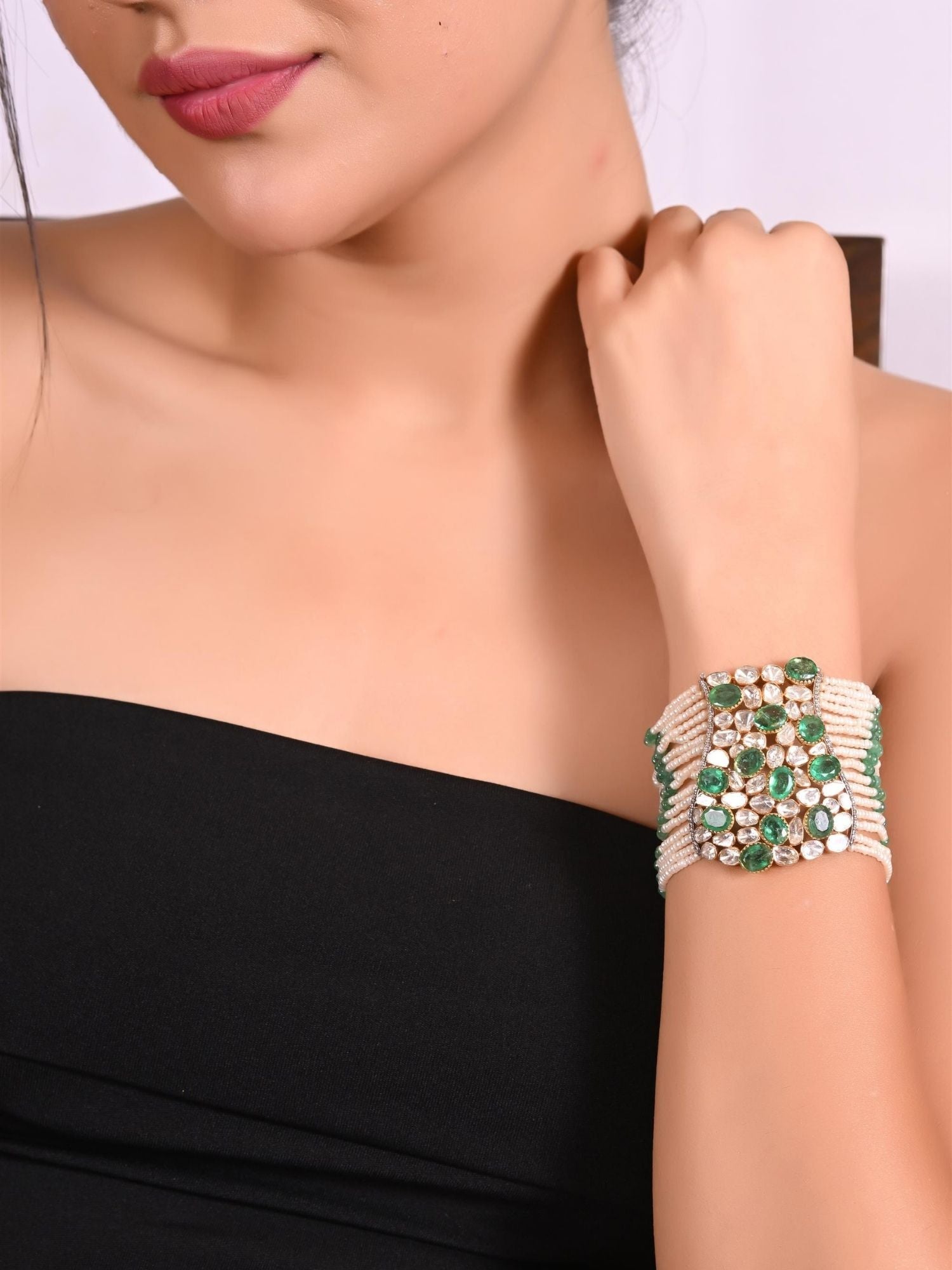 The Emerald Pearl Band Bracelet
