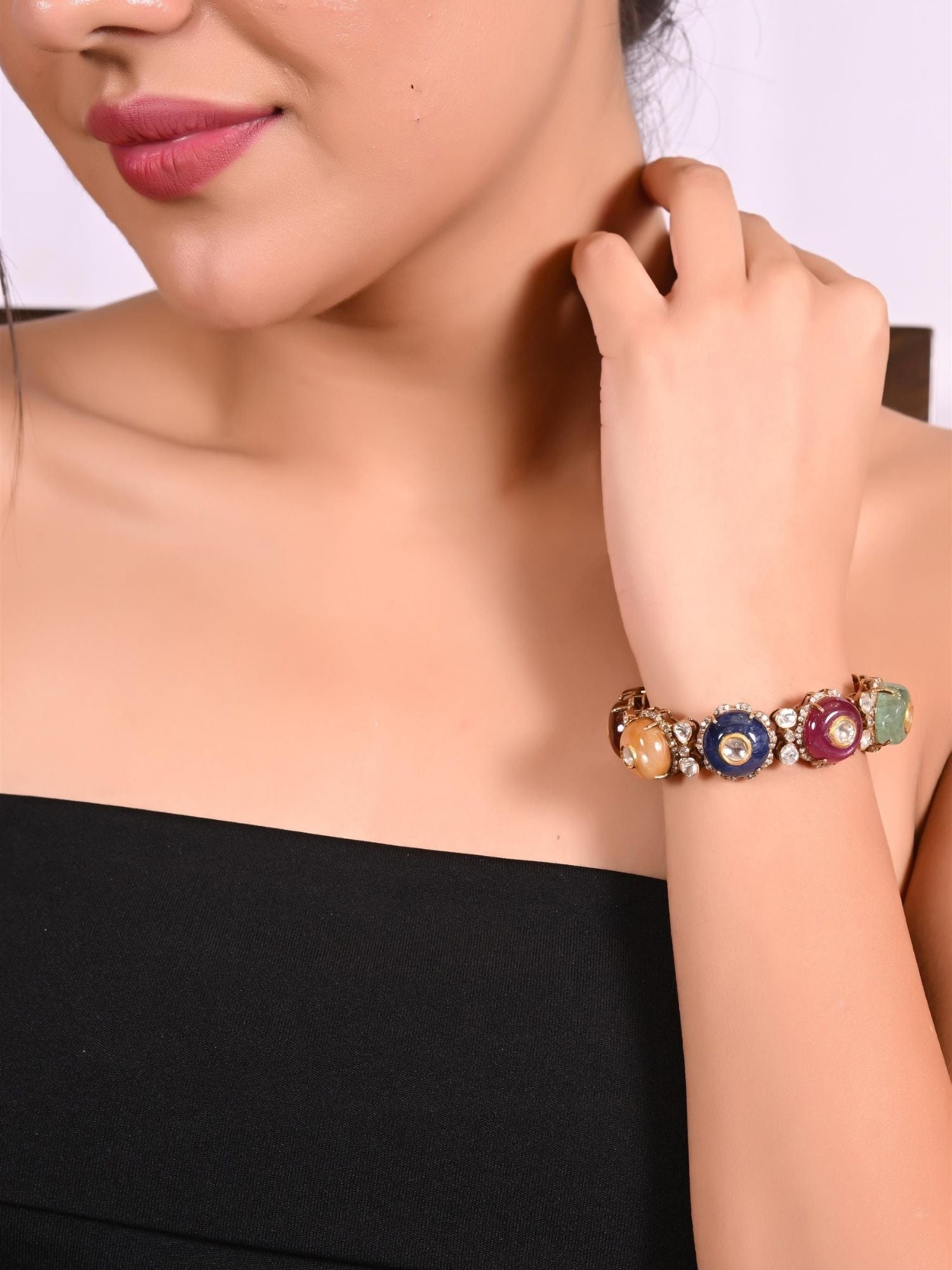 Navratan Nouveau Bracelet