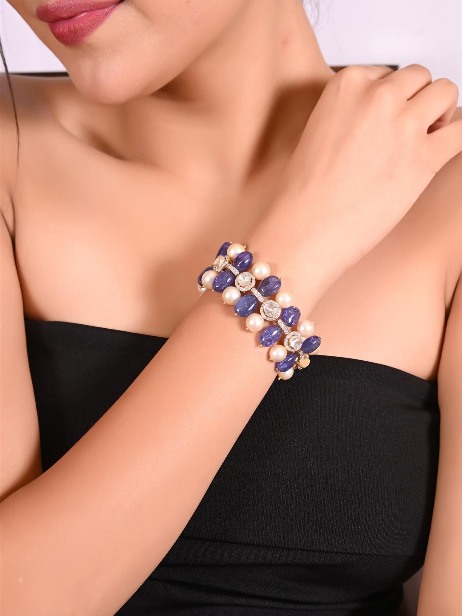 The Gemline Symmetra Bracelet