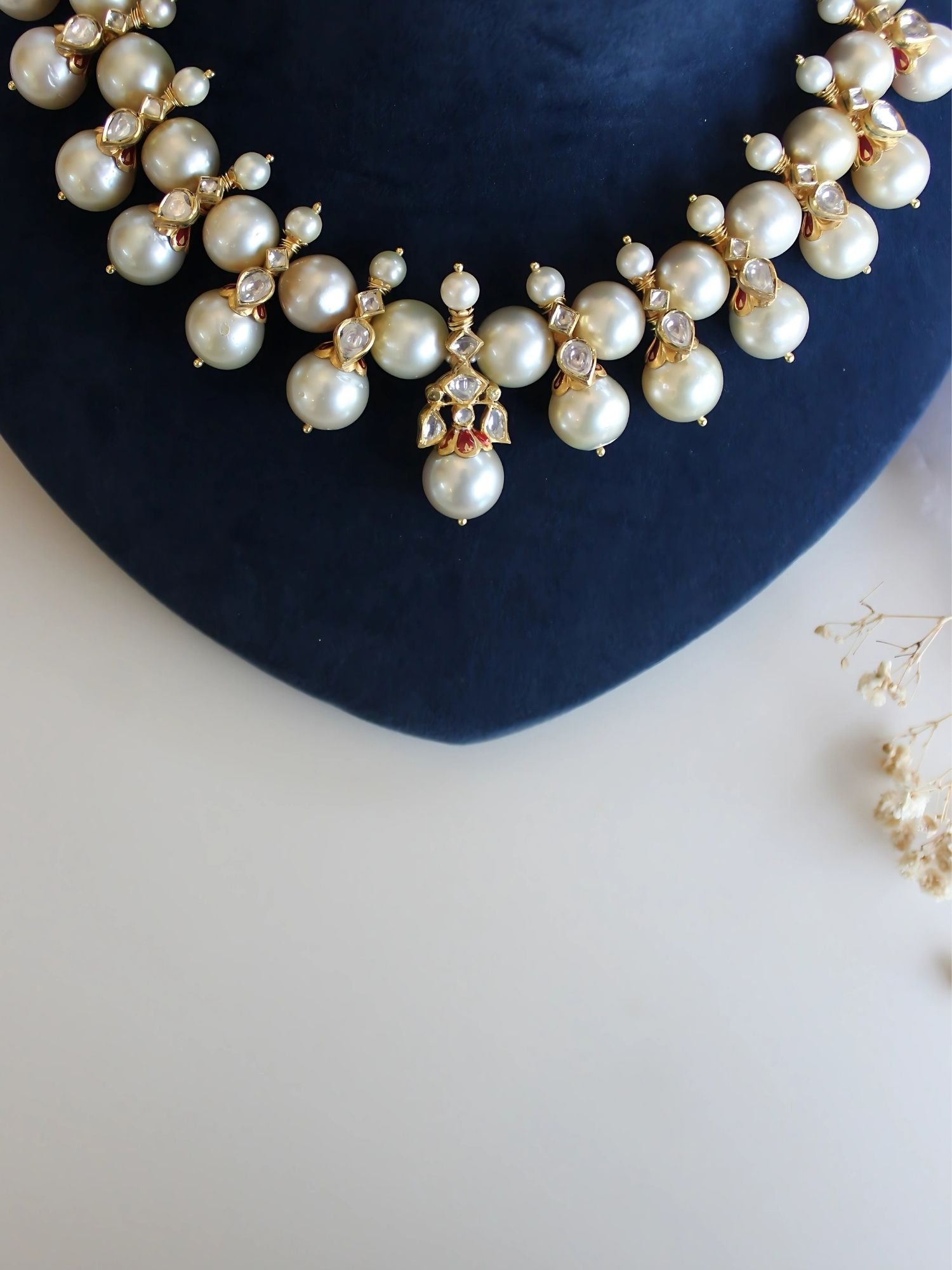The Evenfall Pearl Necklace Set